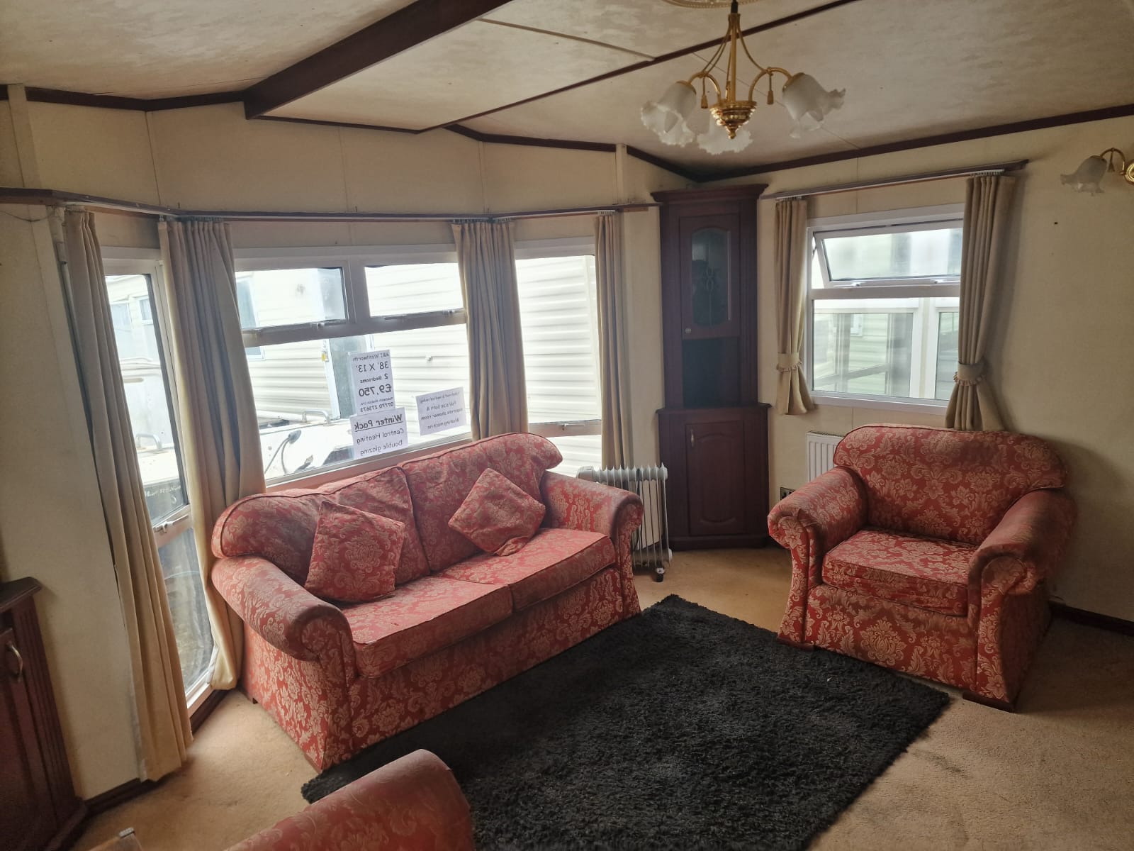 Wentworth 38' x 12' with central heating, double glazing and a full bath. WINTER PACK - Image 2