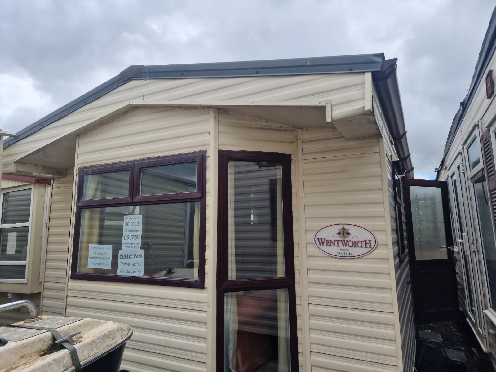 Wentworth 38' x 12' with central heating, double glazing and a full bath. WINTER PACK