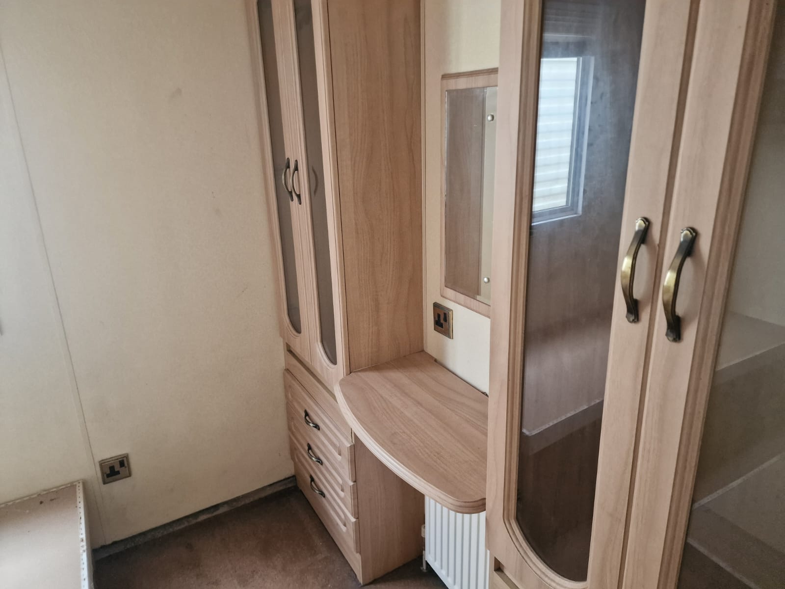 Wentworth 38' x 12' with central heating, double glazing and a full bath. WINTER PACK - Image 9