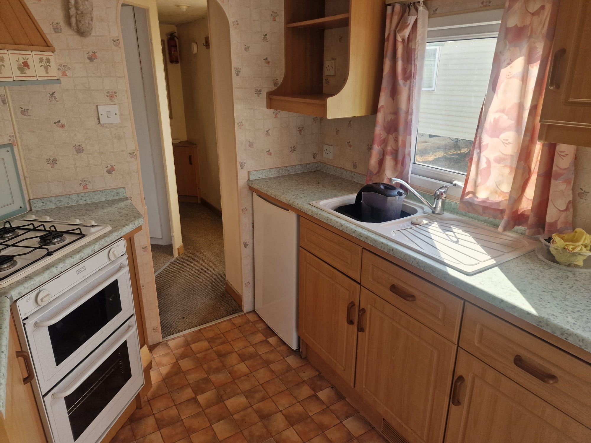 35' x 12' three bedroom with DG - Image 3