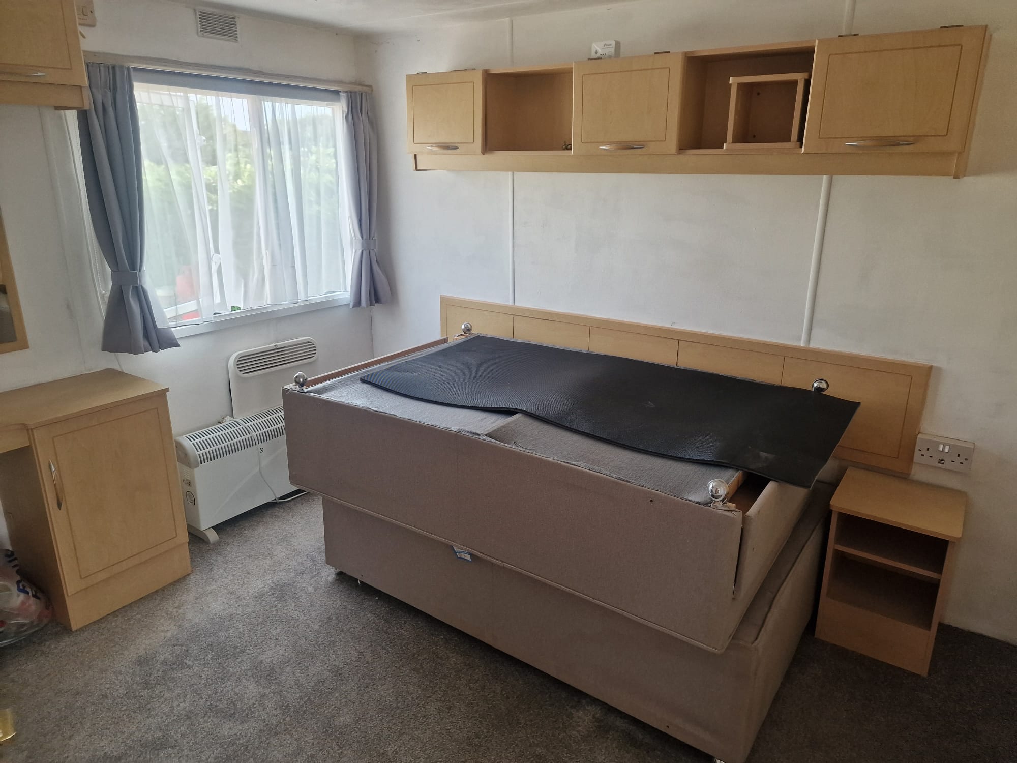 32' x 12' Peaked roof with two bedrooms + DG - Image 5