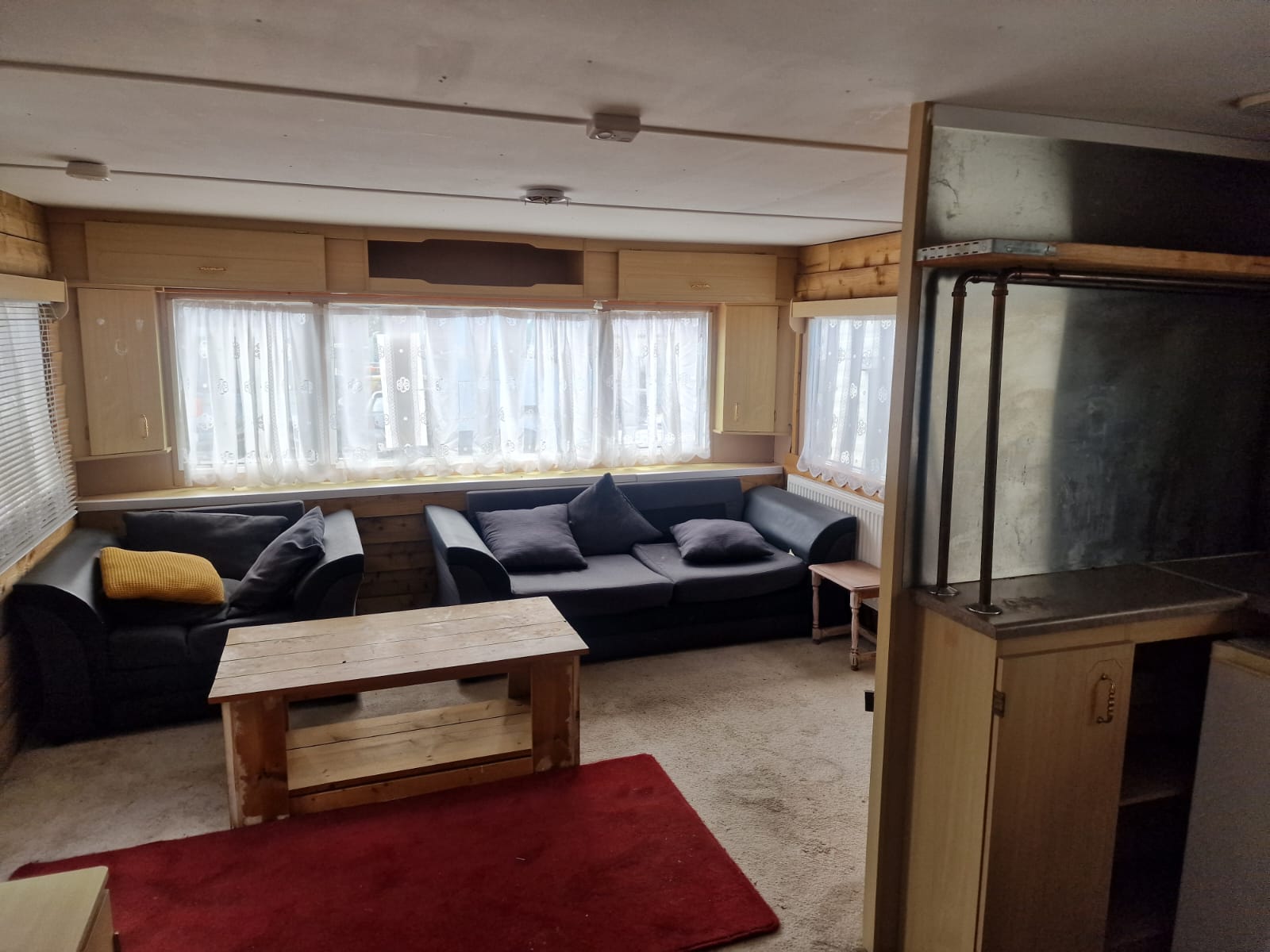 Delta Nordstar 32' x 12' two bedrooms with central heating - Image 2