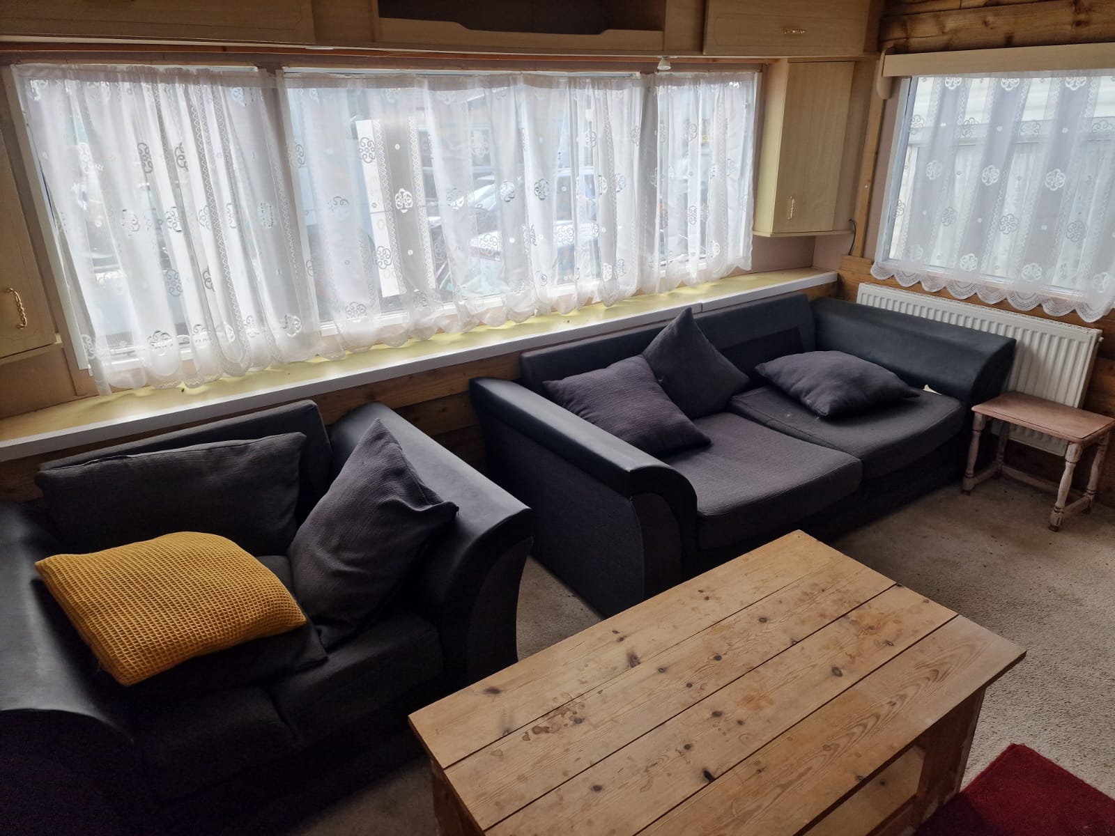Delta Nordstar 32' x 12' two bedrooms with central heating - Image 3
