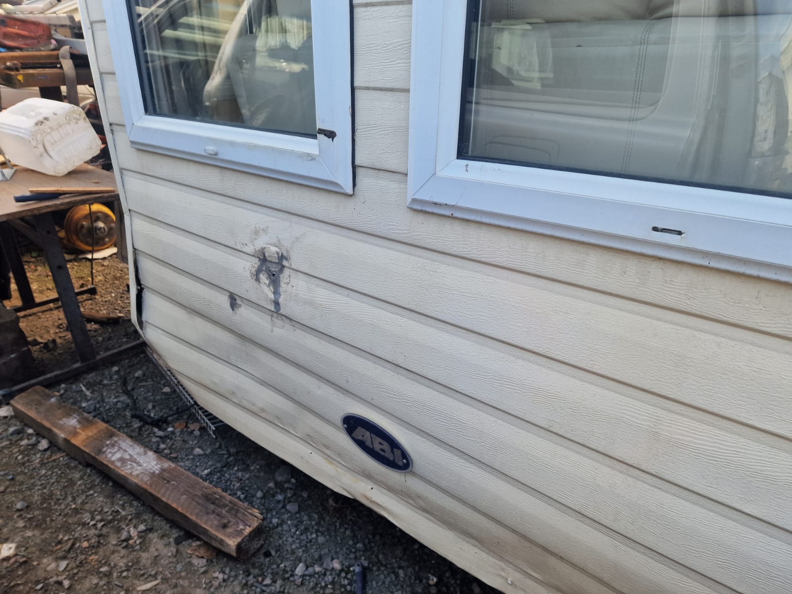 2017 ABI Beverley 37' x 12' full winter pack - needs work hence open to offers - Image 13